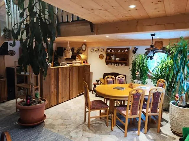 Hobbithoehle Lejlighed *