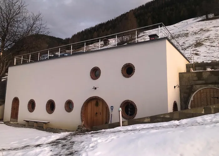 Hobbithoehle * Imsterberg